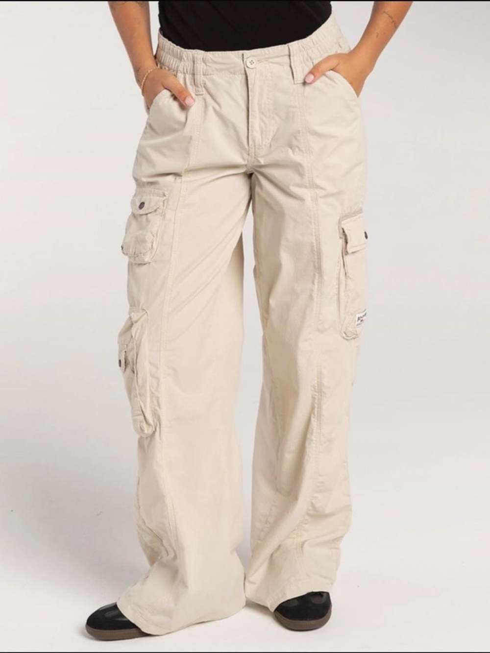 BDG Urban Outfitters Cream Cargo Pants Large